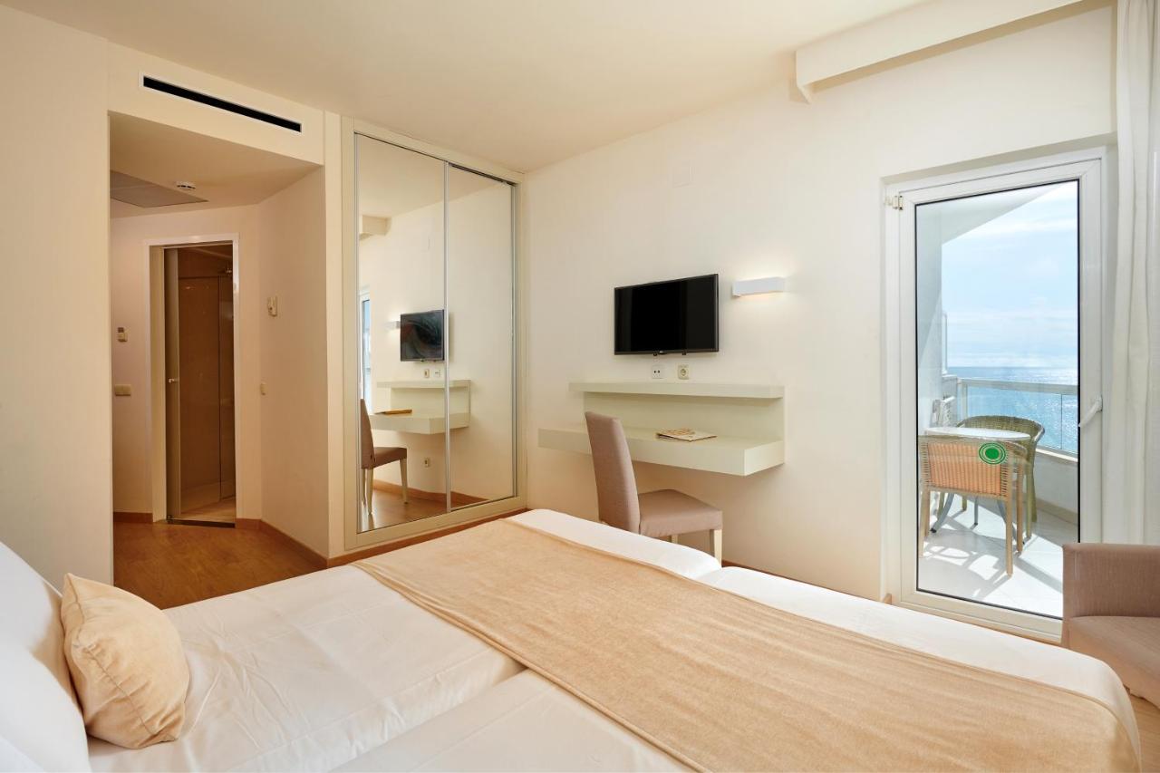 Triple Room with Balcony