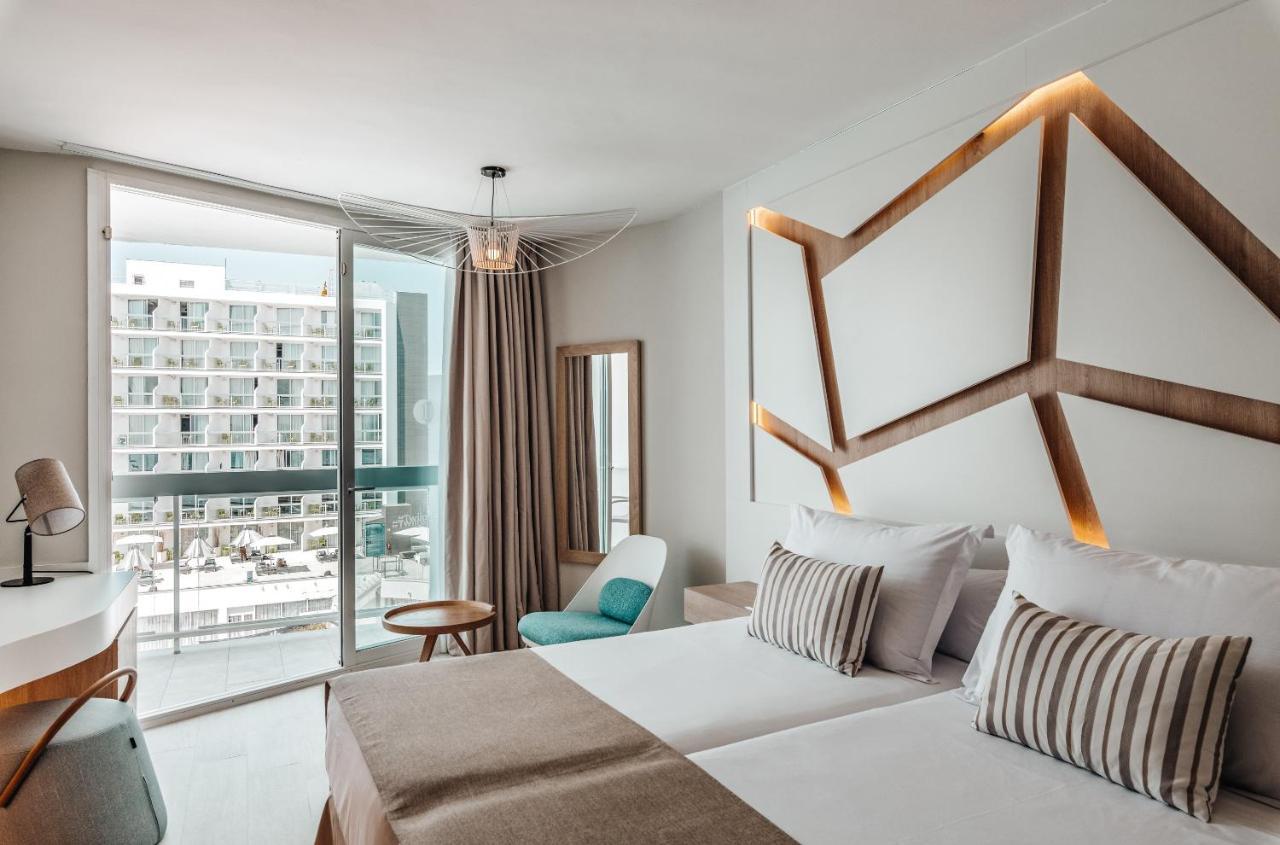 Discover-tweepersoonskamer met zijdelings uitzicht op zee