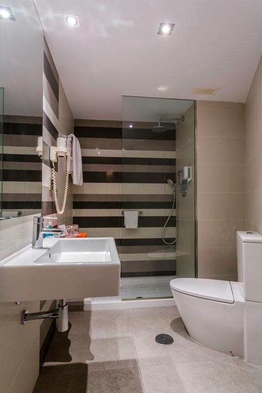Twin Room with Parking