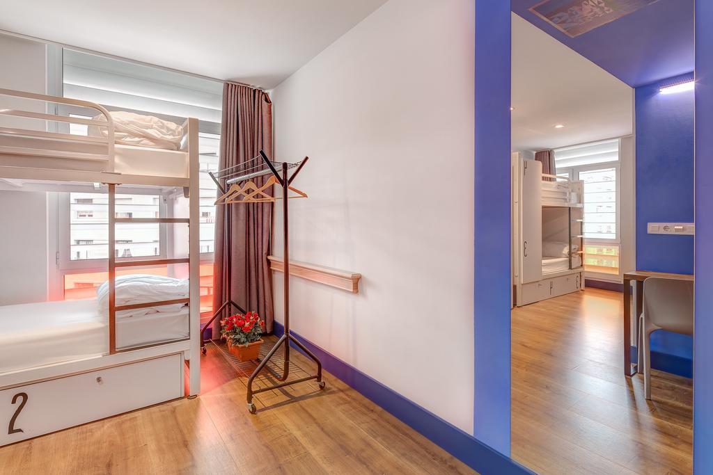 Quarto Privado com 4 Camas