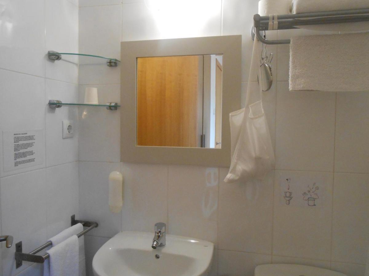 Single Room Private Bathroom