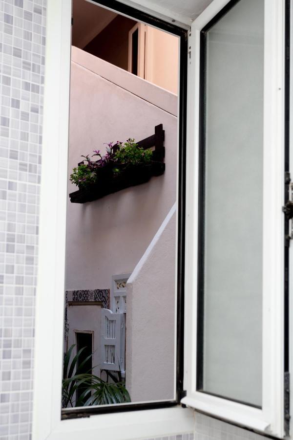Twin Room Private Bathroom