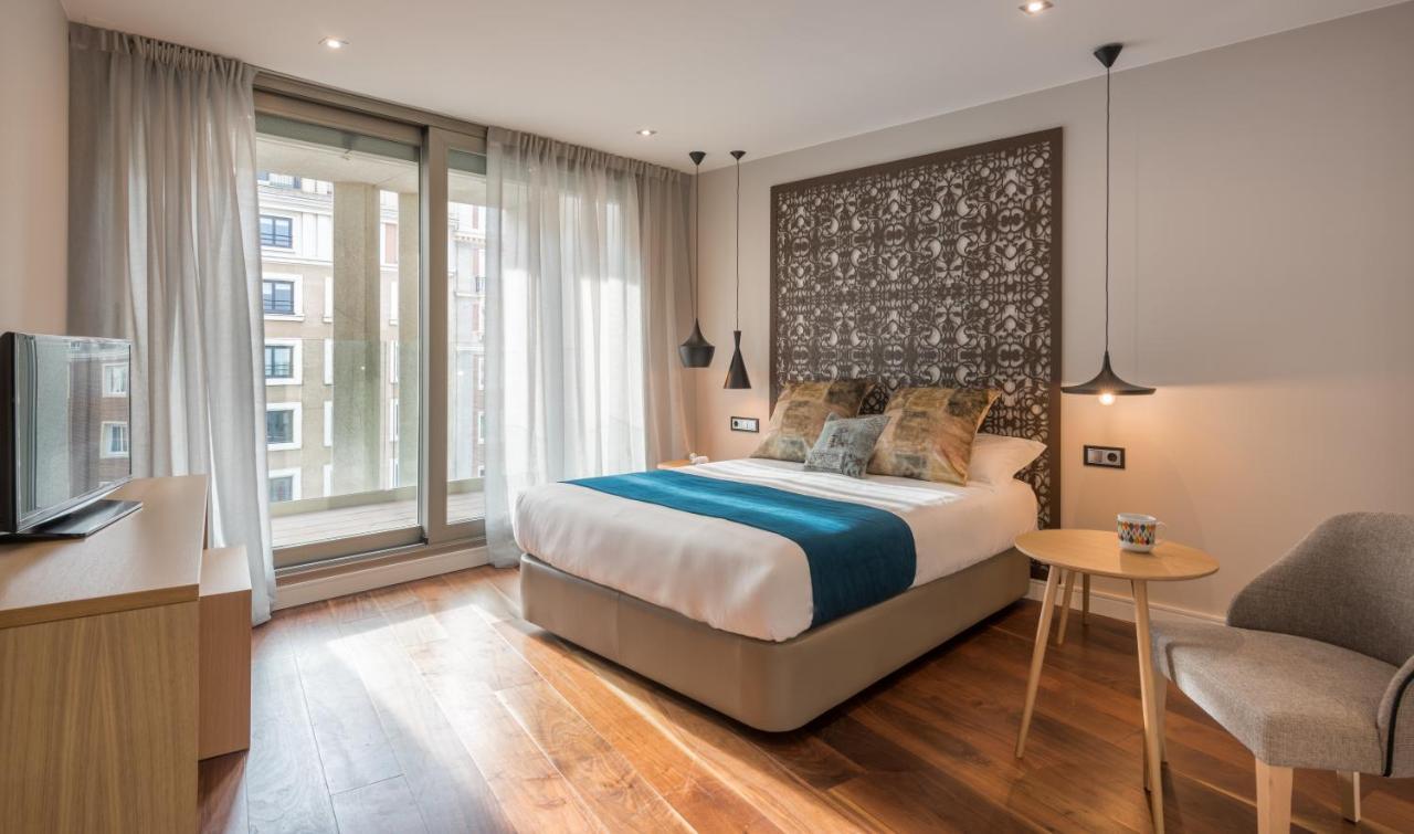 Maisonette-Apartment Skyline mit 3 Schlafzimmern und Terrasse