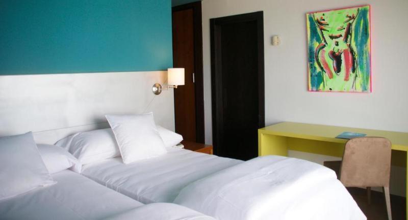 Standard Double Room with Sea View,689843616:JPEG