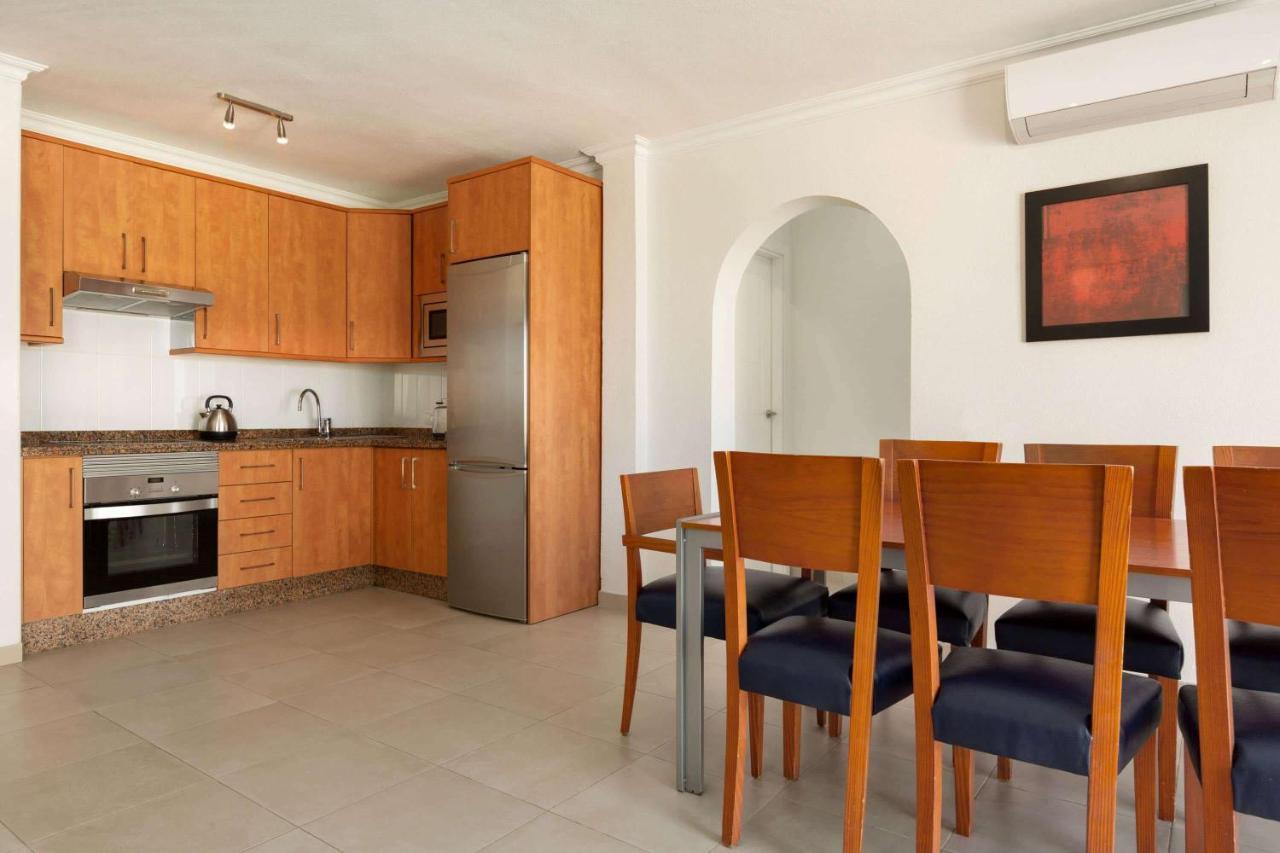 Appartamento con 3 Camere da Letto e Vista Mare