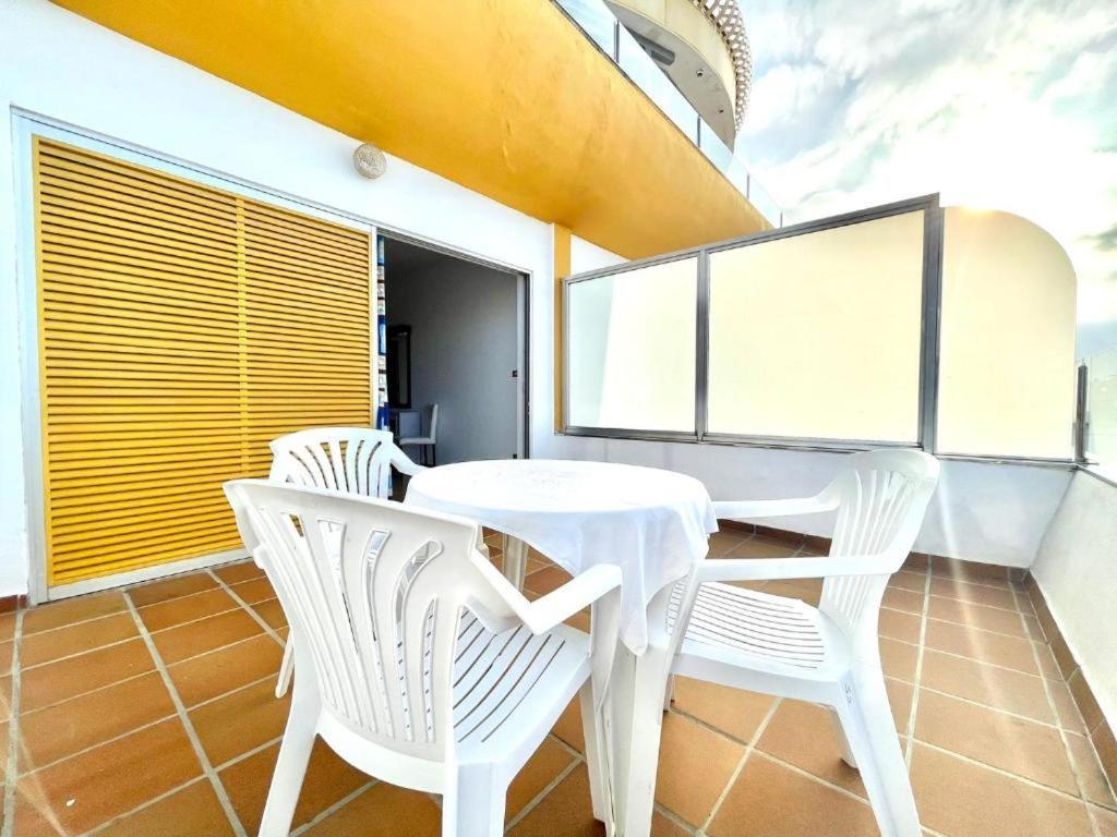Studio with Balcony,719065681:JPEG