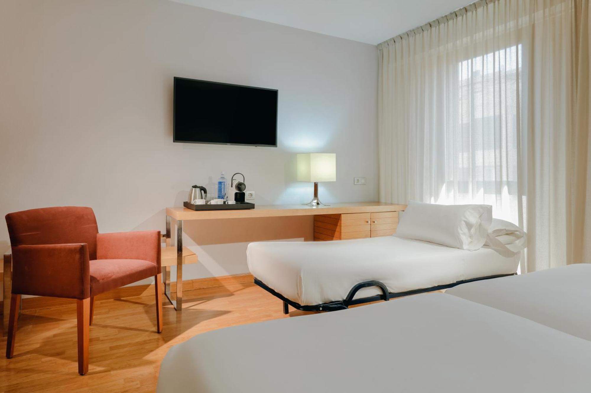 Triple Room,1207757422:JPEG