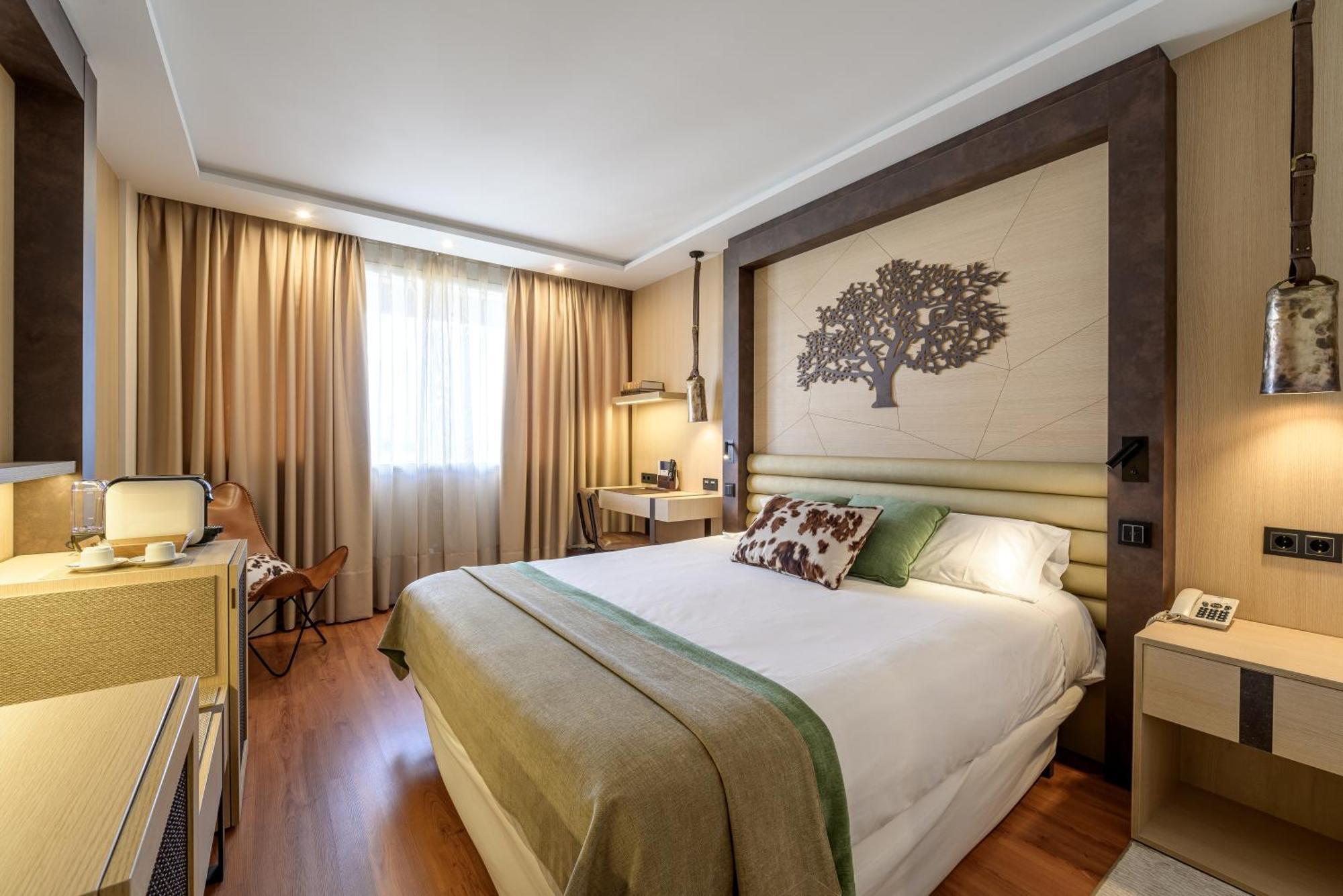 Deluxe Single Room