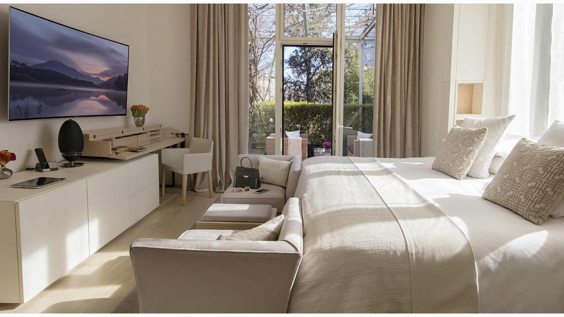 Camera Matrimoniale Comfort con Terrazza Privata