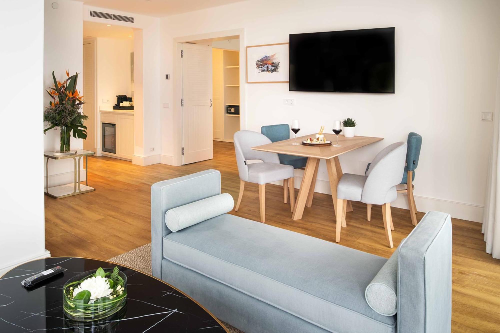 Grand Suite Sea View