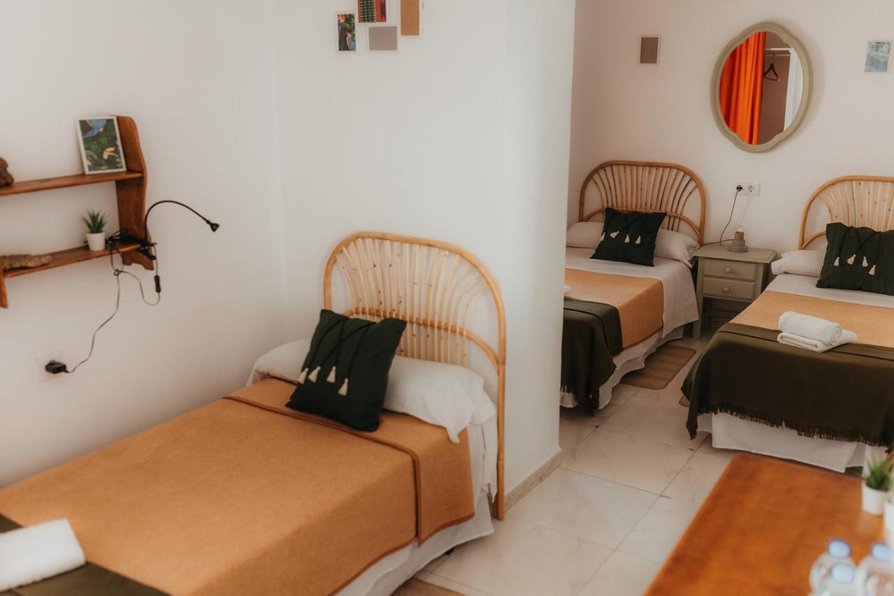 Triple Room with Private Bathroom