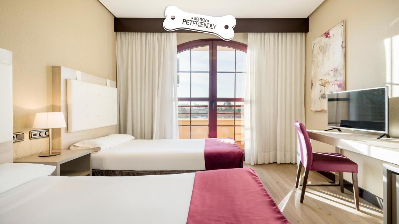 Double or Twin Room Pet Friendly