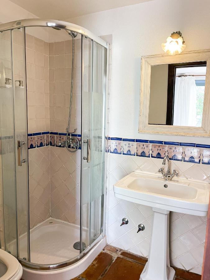 Andaluz Room