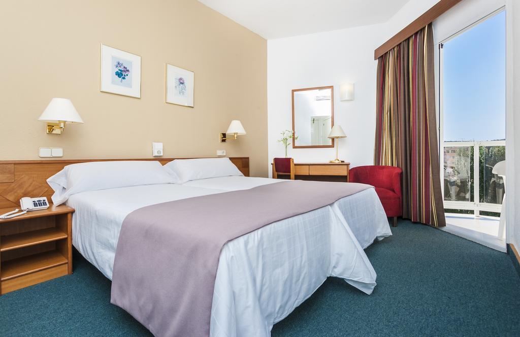 Double Room (2 Adults),125286255:JPEG