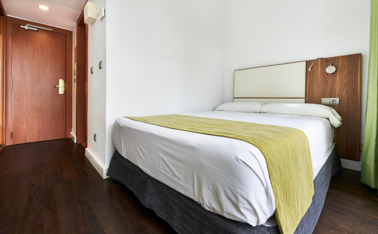 Single Room,1264056061:JPEG