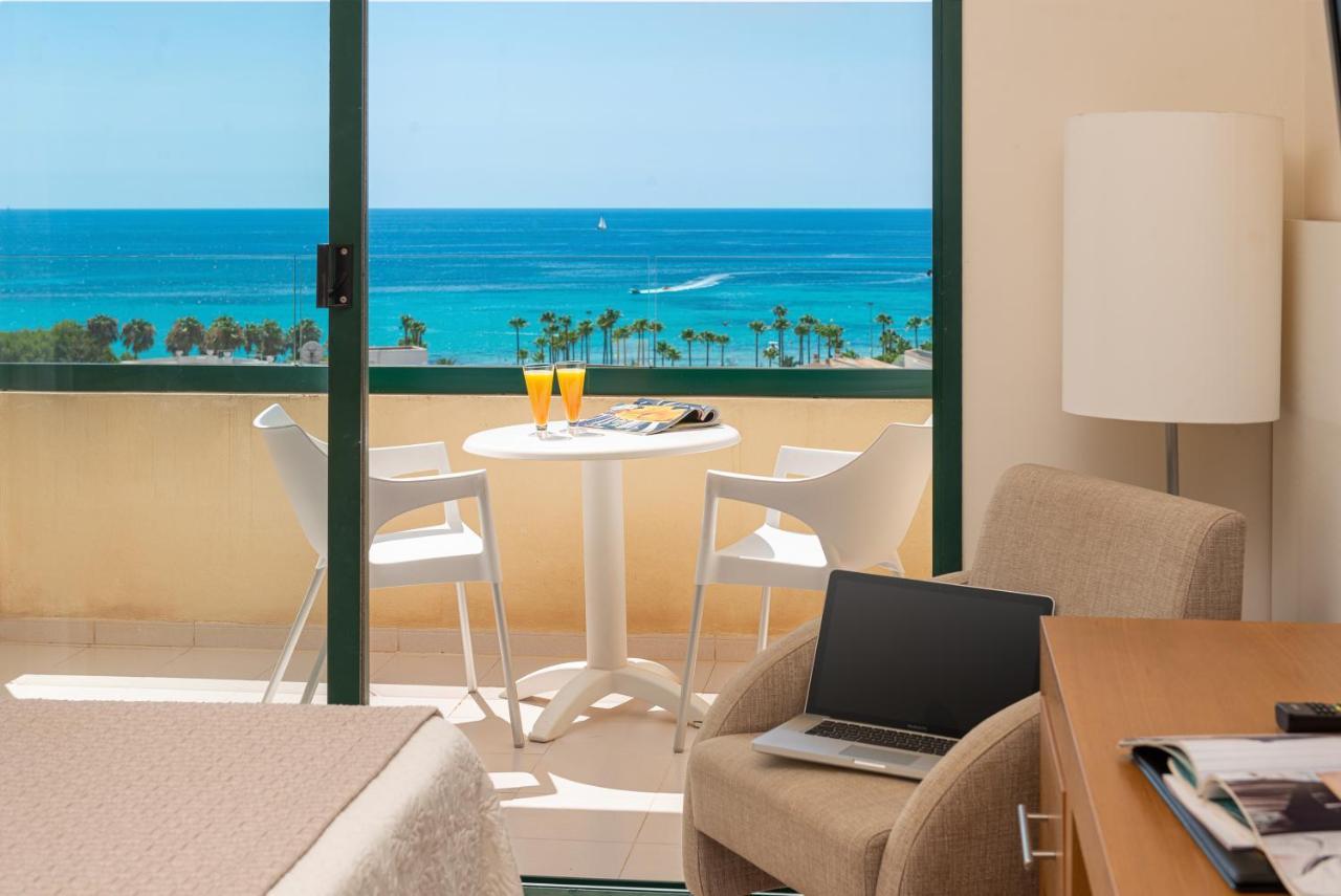 Twin Room with Balcony and Sea View,1537135390:JPEG
