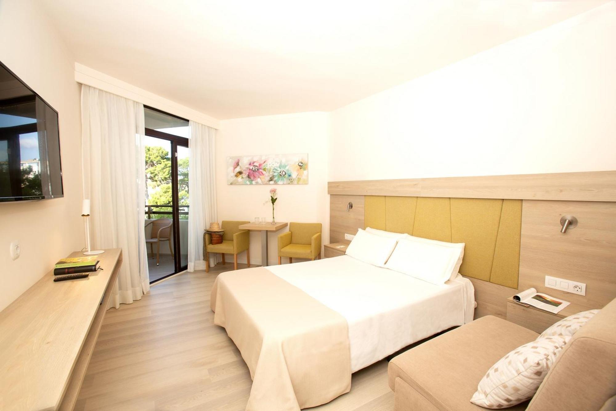 Double Room,1323551650:JPEG