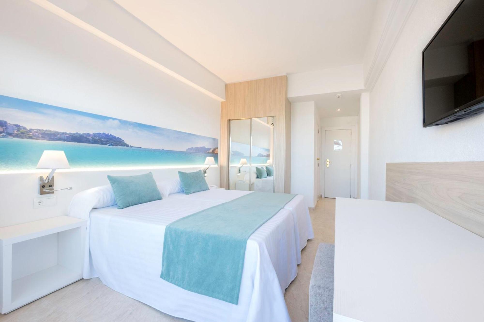 Premium Double Room with Sea View,1272385309:JPEG