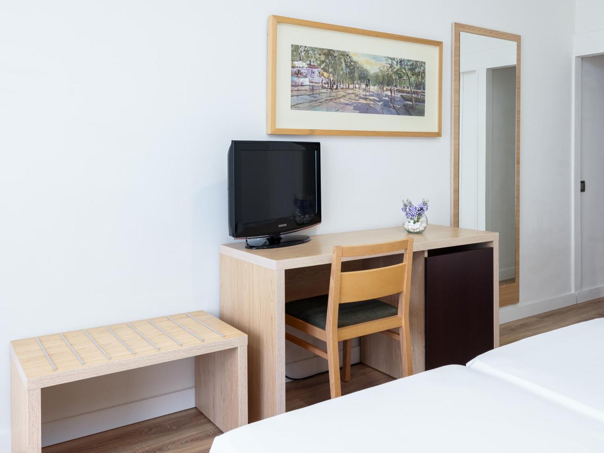 Triple Room,1272723634:JPEG