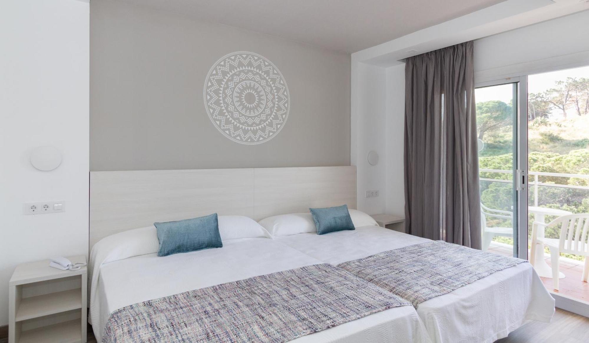 Superior Quadruple Room