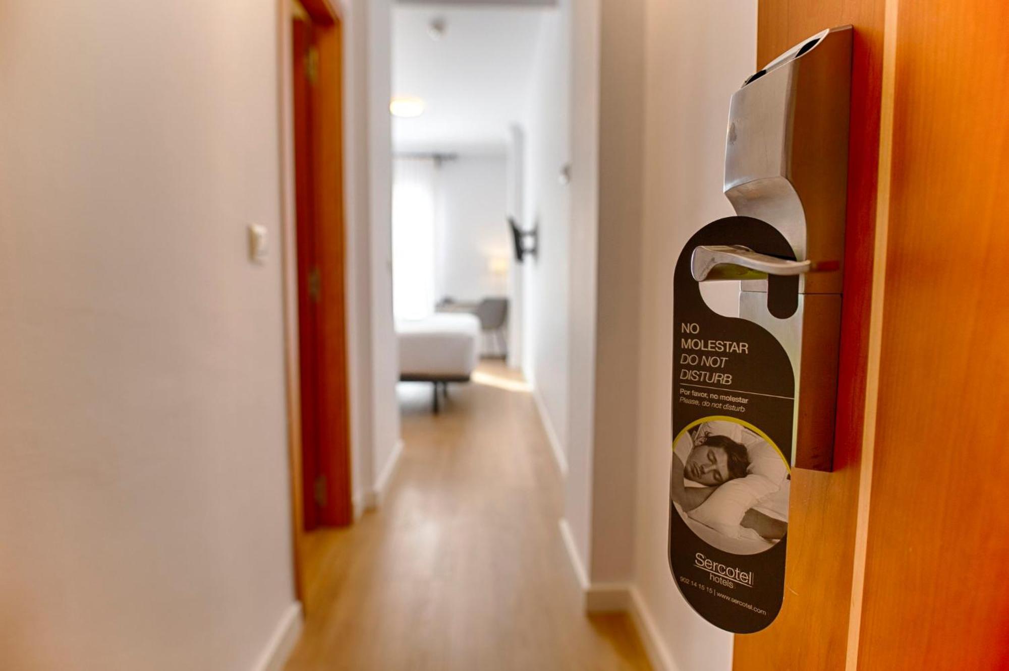 Twin Room,1285604026:JPEG