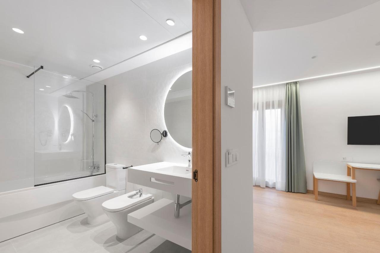 Standard Apartment,1297336018:JPEG