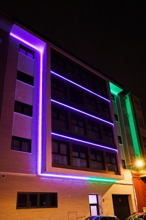 Studio Triple Standard