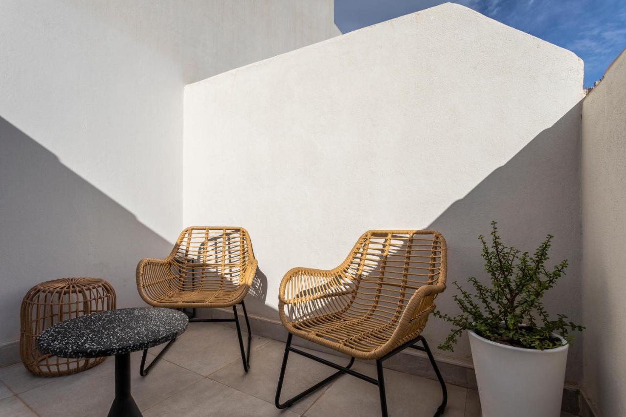 Chambre Triple avec Terrasse