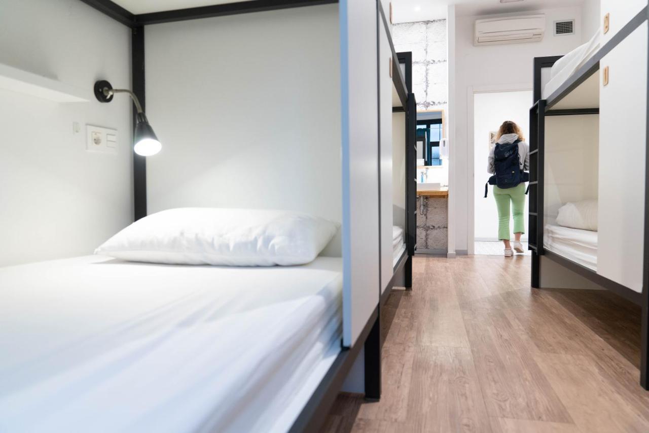 Posto Letto in Dormitorio con 6 Letti e Bagno Privato