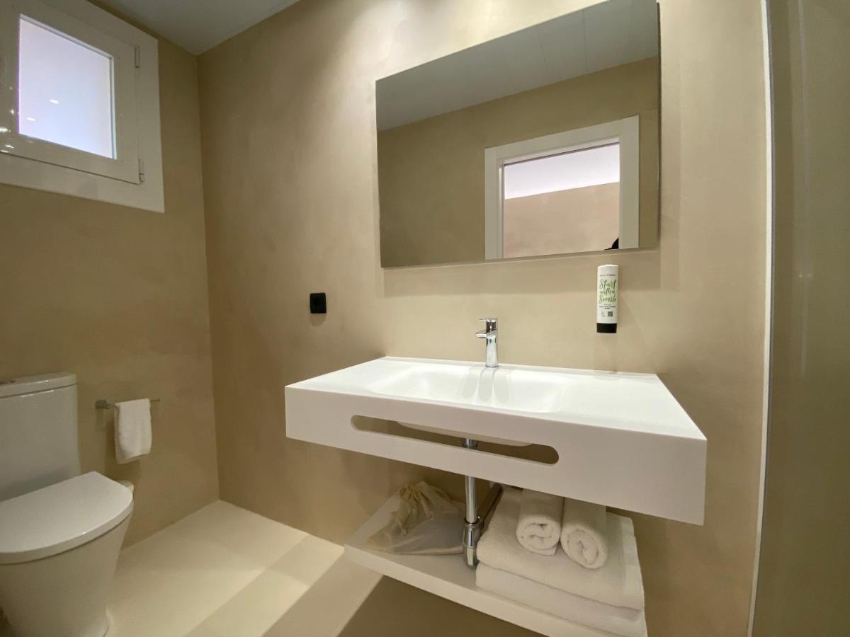 Double or Twin Room without kitchen