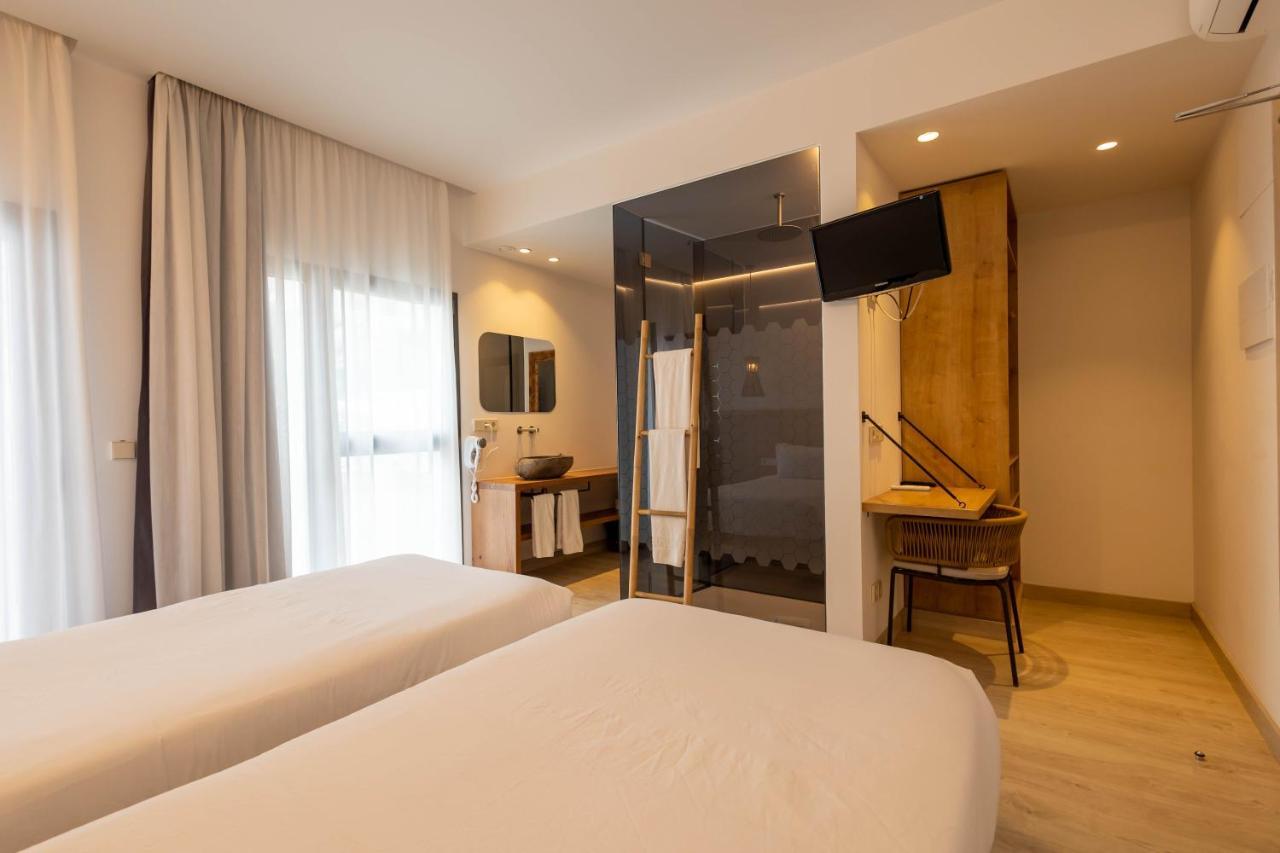 Premium Room Balcony,1363654502:JPEG