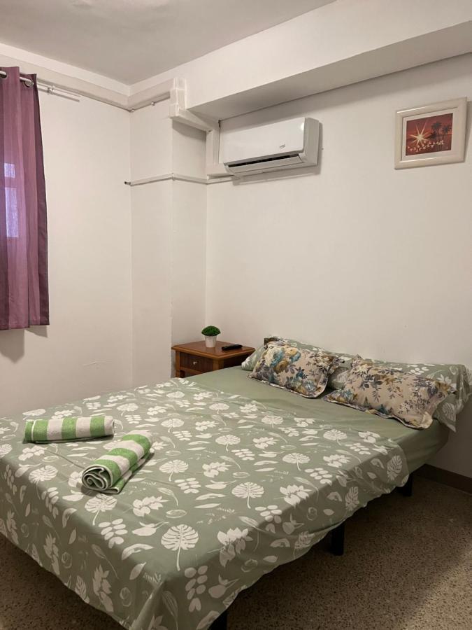 Large Double Room,1372394426:JPEG
