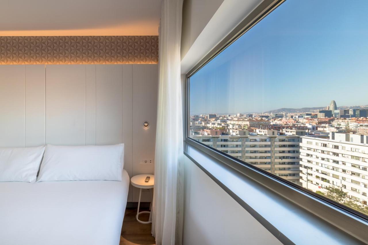Quarto Deluxe com Cama de Casal ou 2 de Solteiro