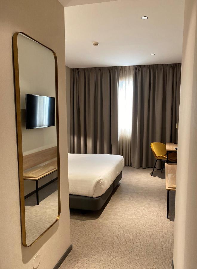 Superior Single Room