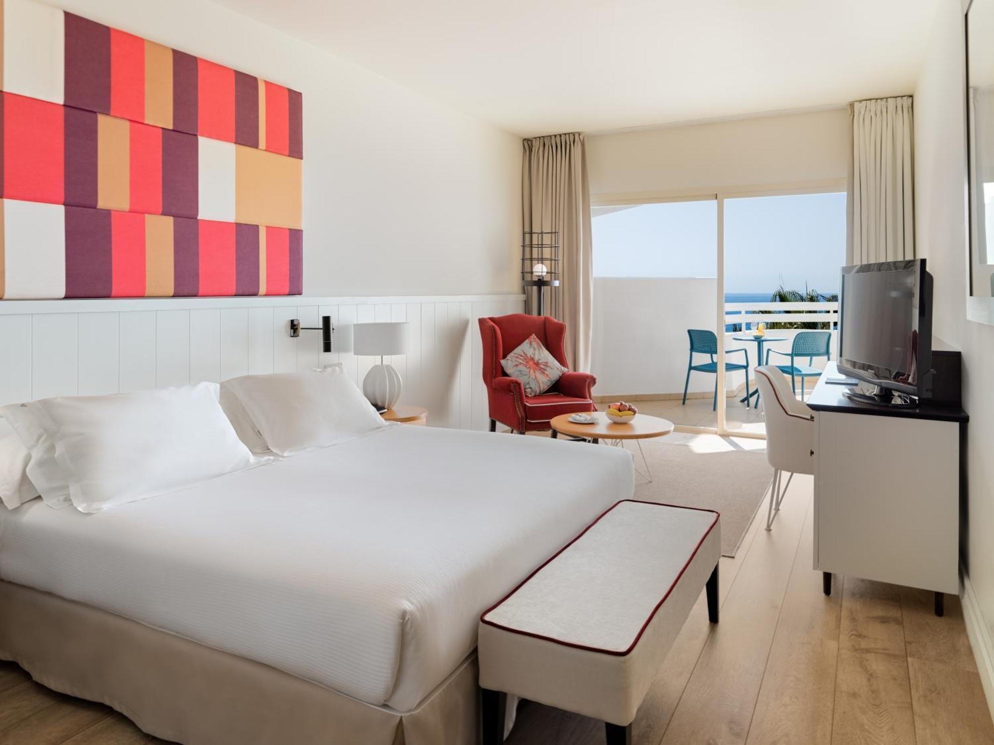 Superior Double or Twin Room with Sea View,1562928880:JPEG
