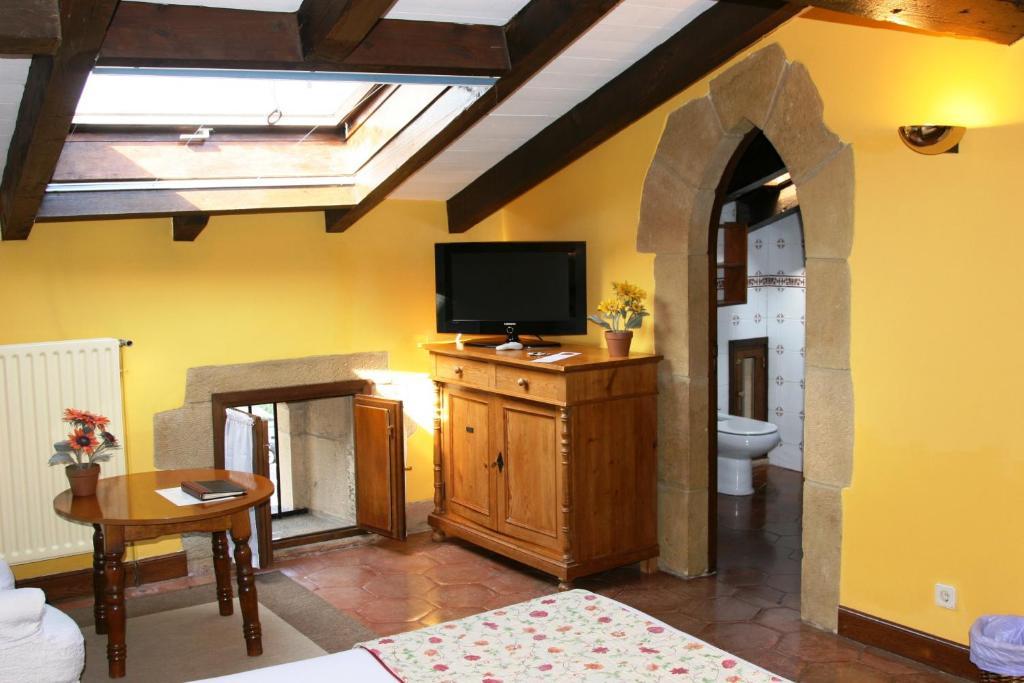 Double or Twin Room with Extra Bed