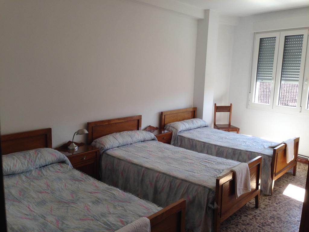 Camera Tripla con Bagno in Comune