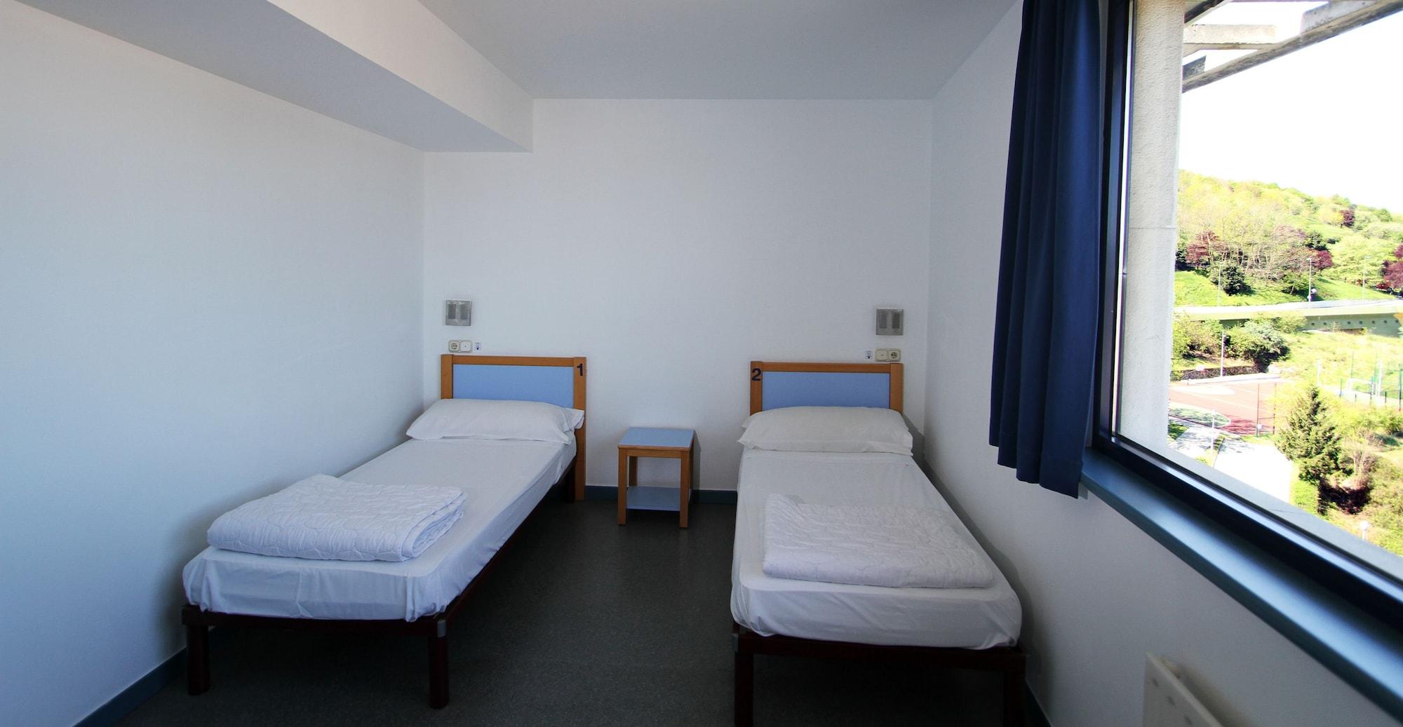 Double Room,1436318464:JPEG