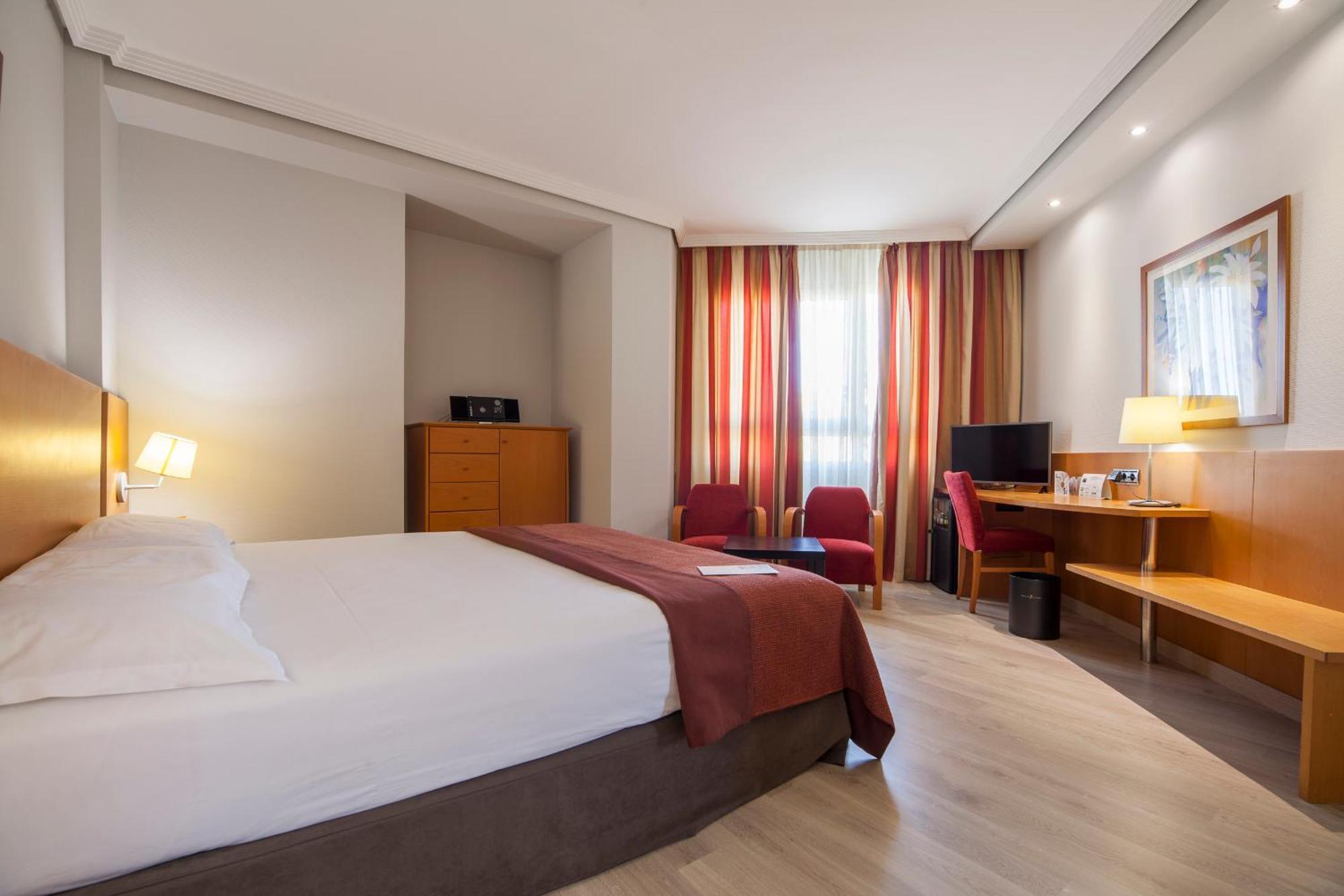 Superior Double or Twin Room,1273013029:JPEG