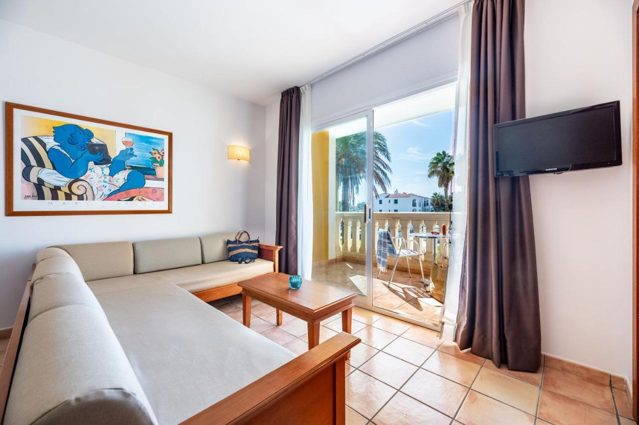 One-Bedroom Apartment,1498520497:JPEG