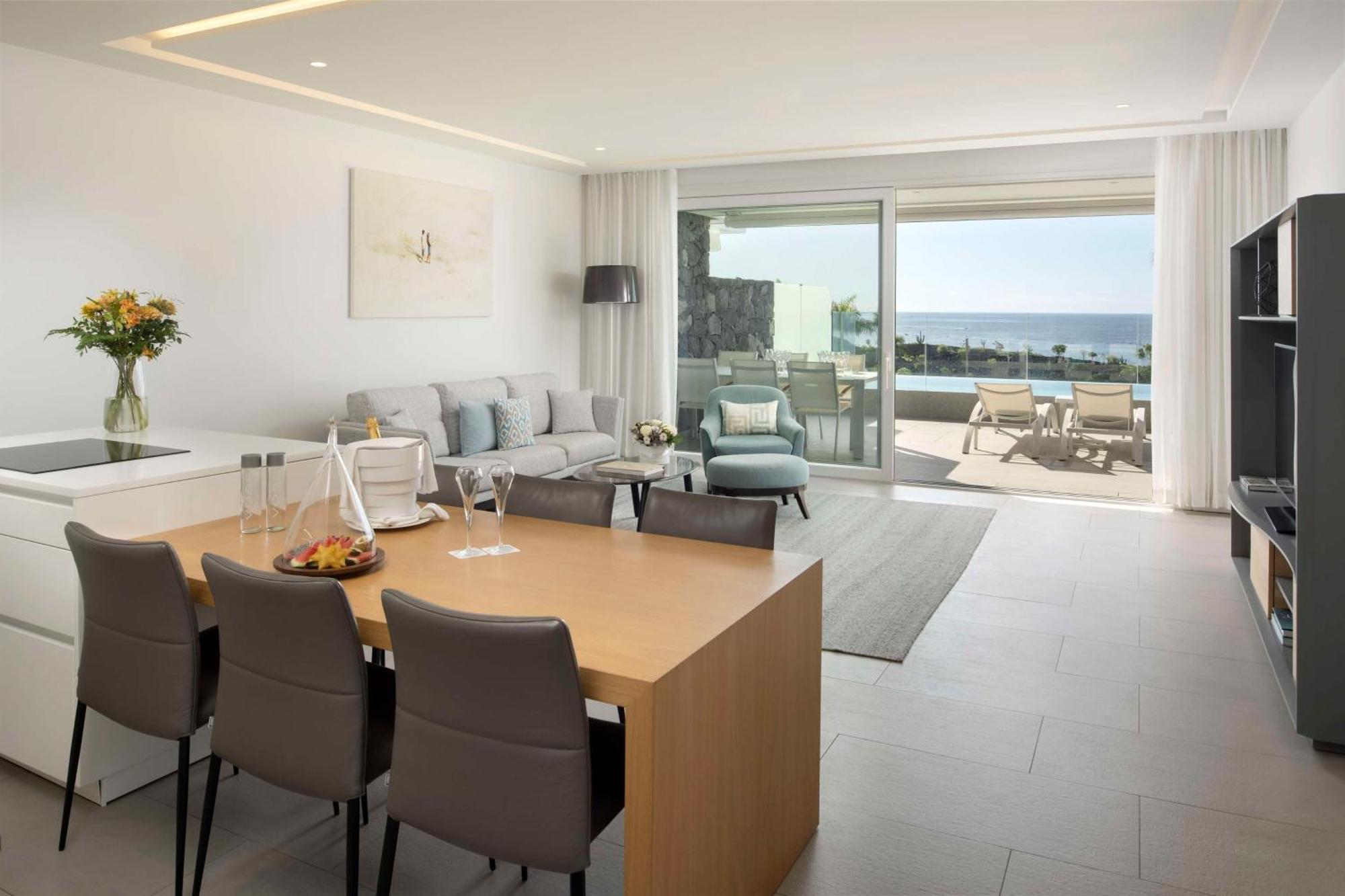 Villa en Duplex avec Piscine Privée