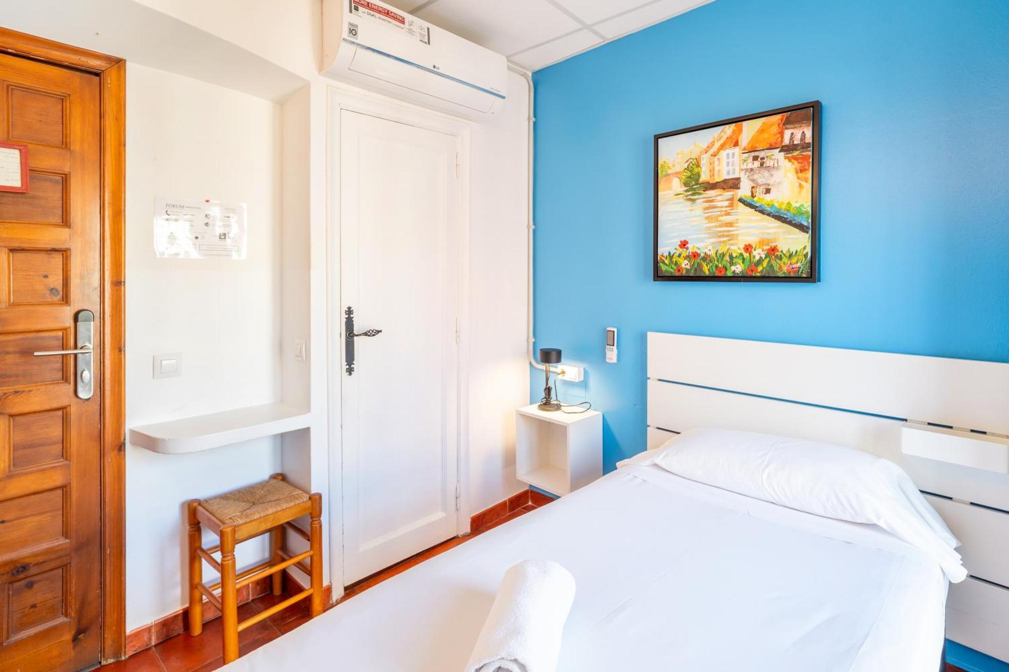Single Room Balcony