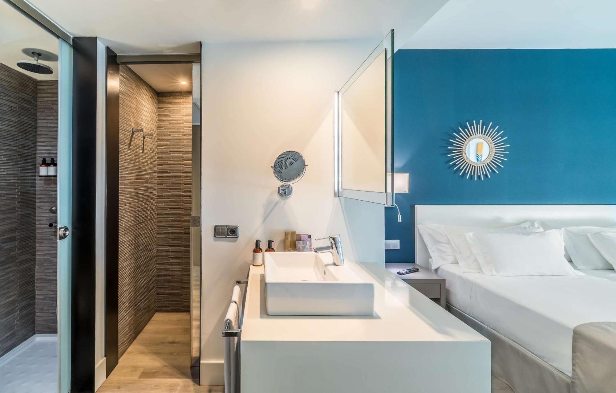 Deluxe Junior Suite met Hot Tub en Uitzicht op Zee