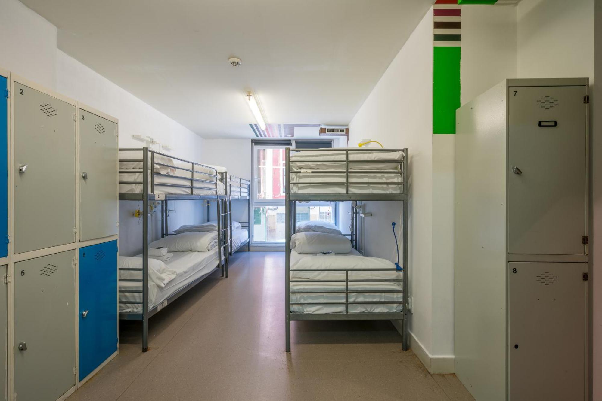 Gemengde Slaapzaal met 8 Bedden