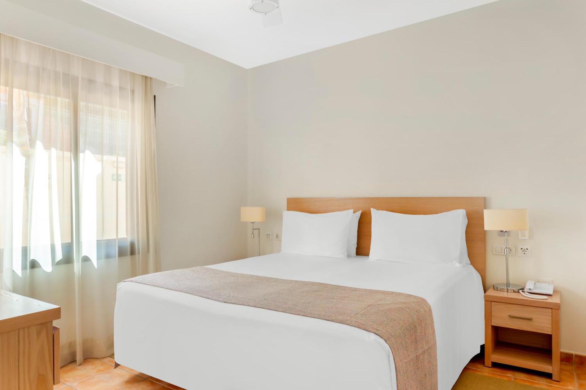 One-Bedroom Apartment,1546758892:JPEG