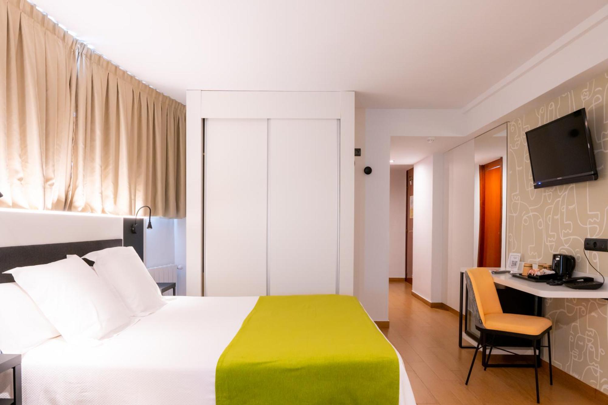 Chambre Simple avec Balcon
