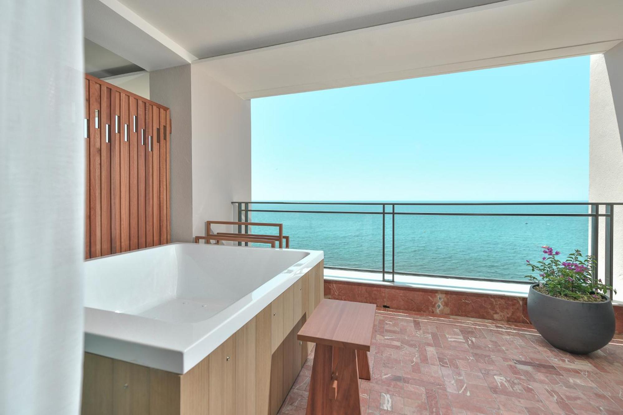 Junior Suite con Vista Mare (1 Adulto)