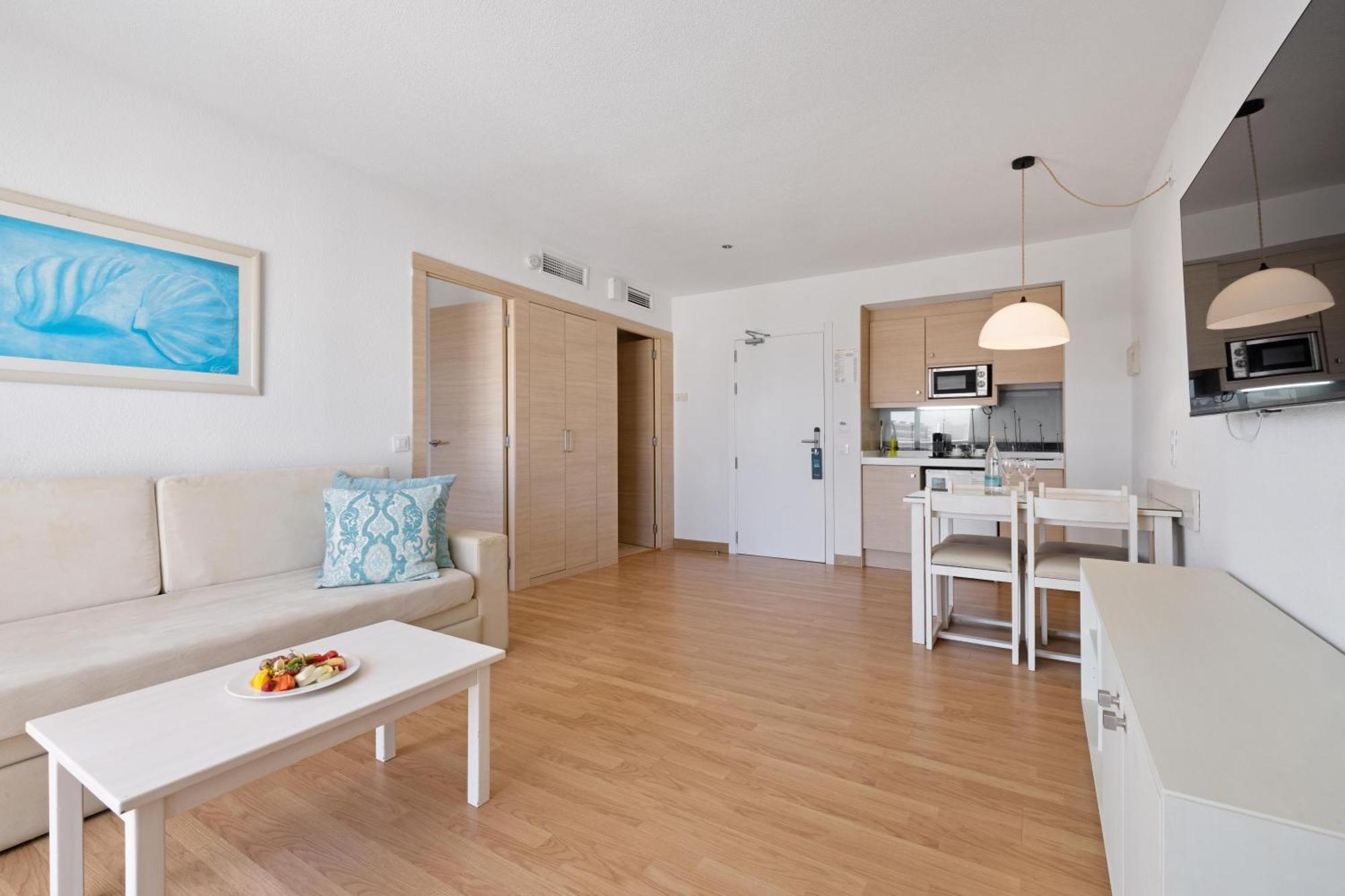 Apartment Selection Club,1584395304:JPEG