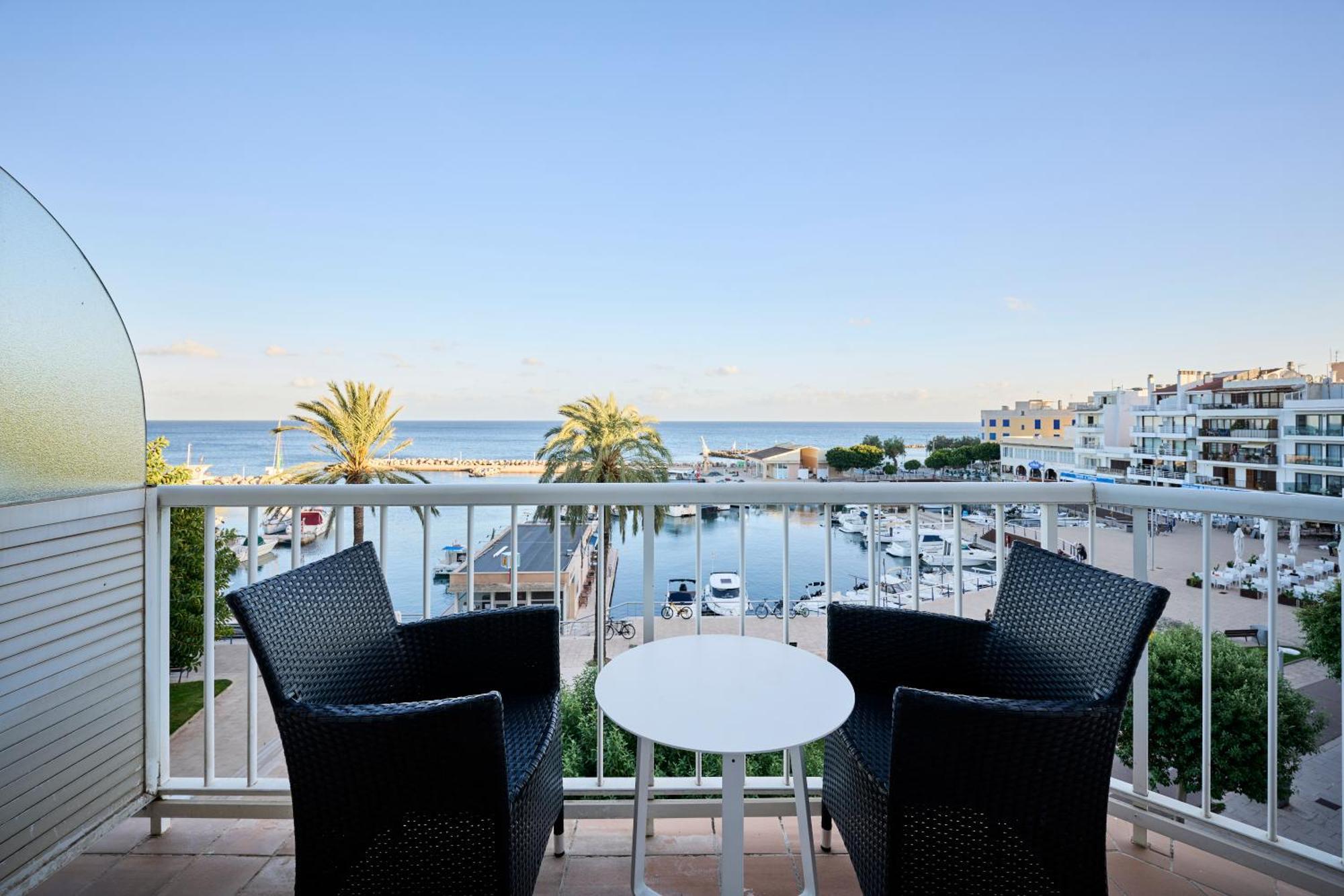 Honeymoon Superior Double Room with Sea View