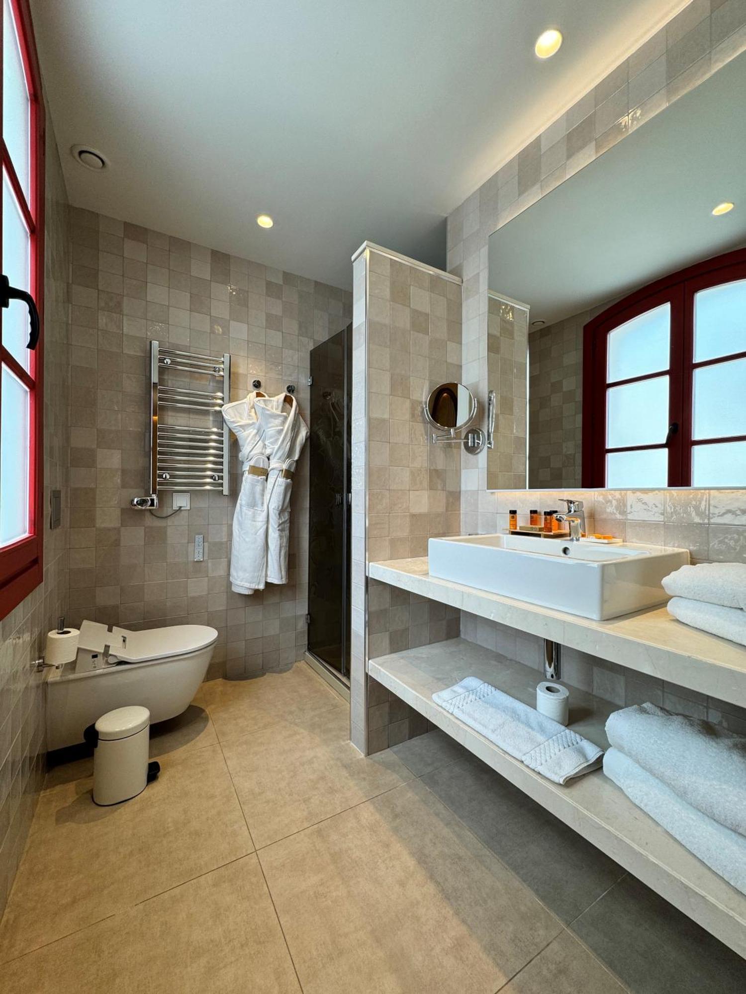 Deluxe Double or Twin Room Terrace,1634477744:JPEG